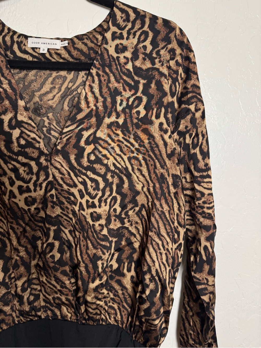 Good American Jaguar Leopard Print Satin Faux Wrap Bodysuit Long Sleeve Large 3 - Picture 5 of 12